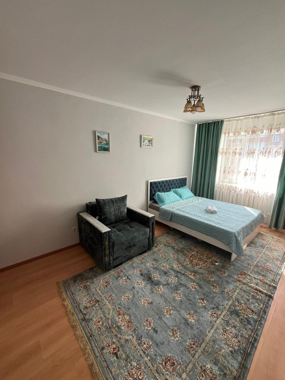 Cosy flat in the city center Taldykol Exterior photo